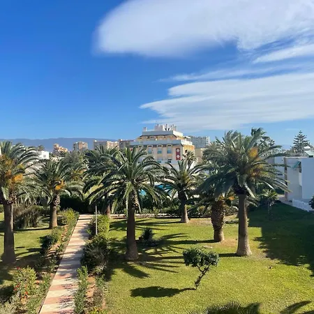 アパート Al Mar R&r